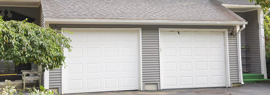 Licensed And Insured Garage Door Installation in Deerfield Beach, Florida